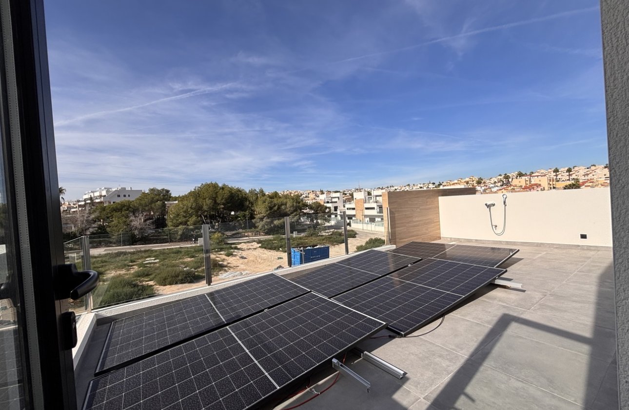 Revente - Villa -
Villamartin - Costa Blanca