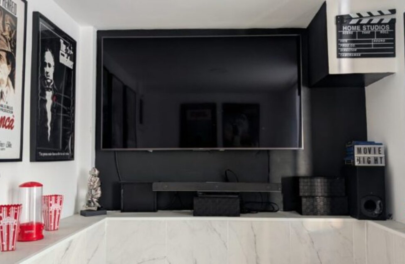 Revente - Villa -
Villamartin - Costa Blanca