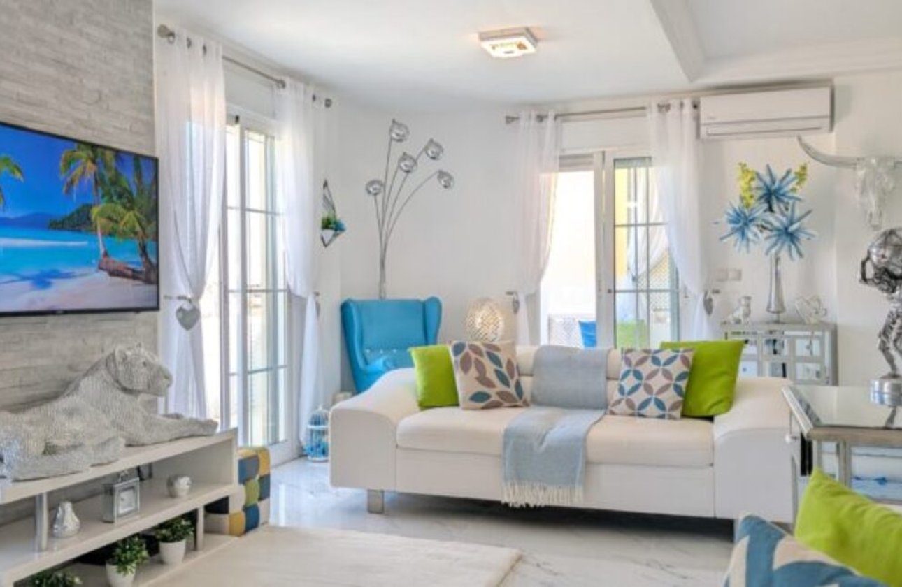 Revente - Villa -
Villamartin - Costa Blanca