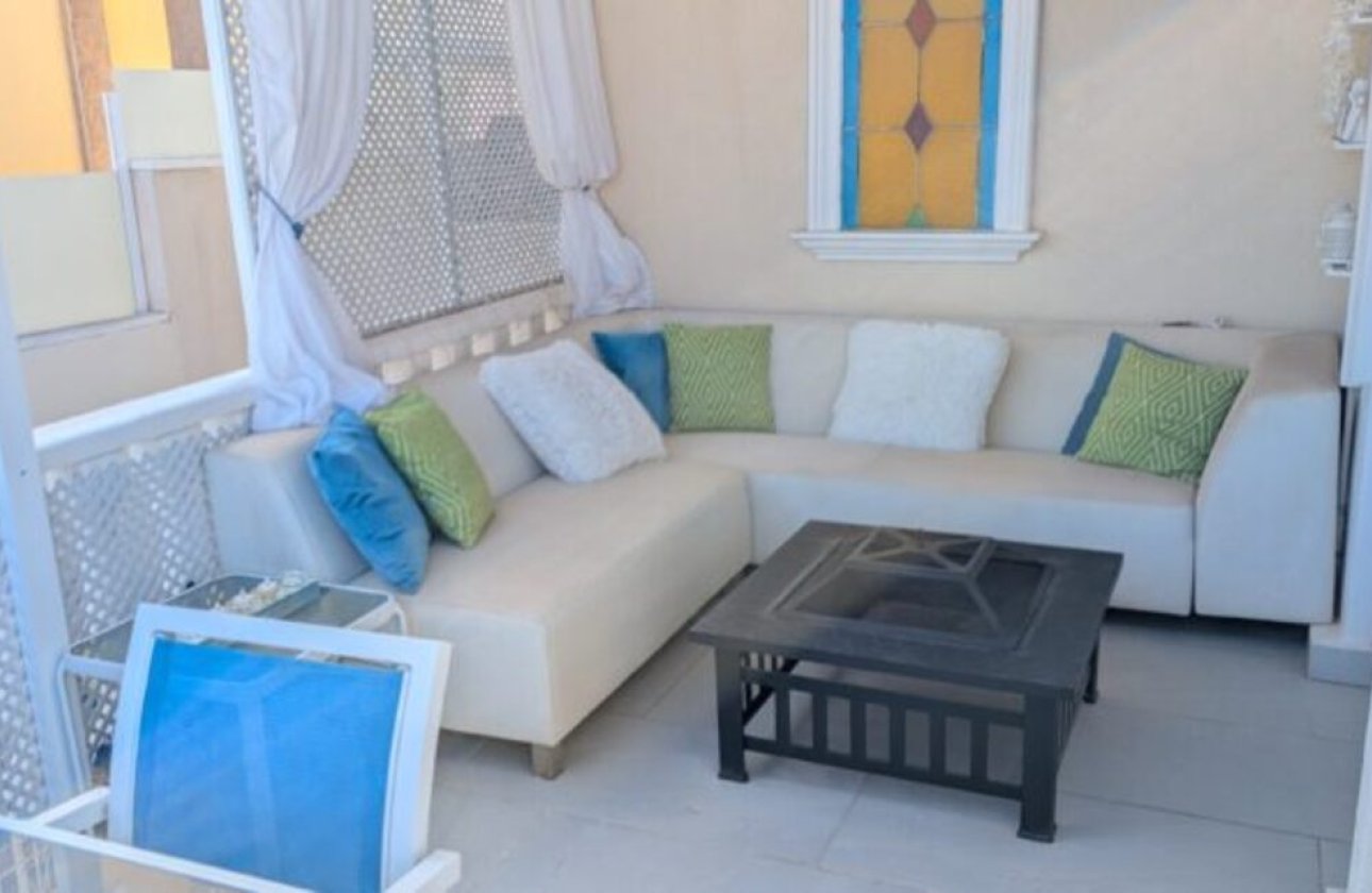 Revente - Villa -
Villamartin - Costa Blanca