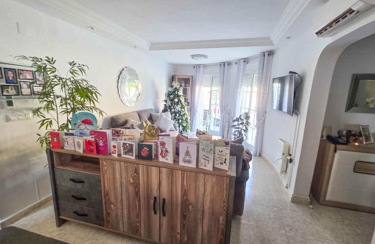 Revente - Villa -
Villamartin - Costa Blanca