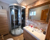 Revente - Villa -
Villamartin - Costa Blanca