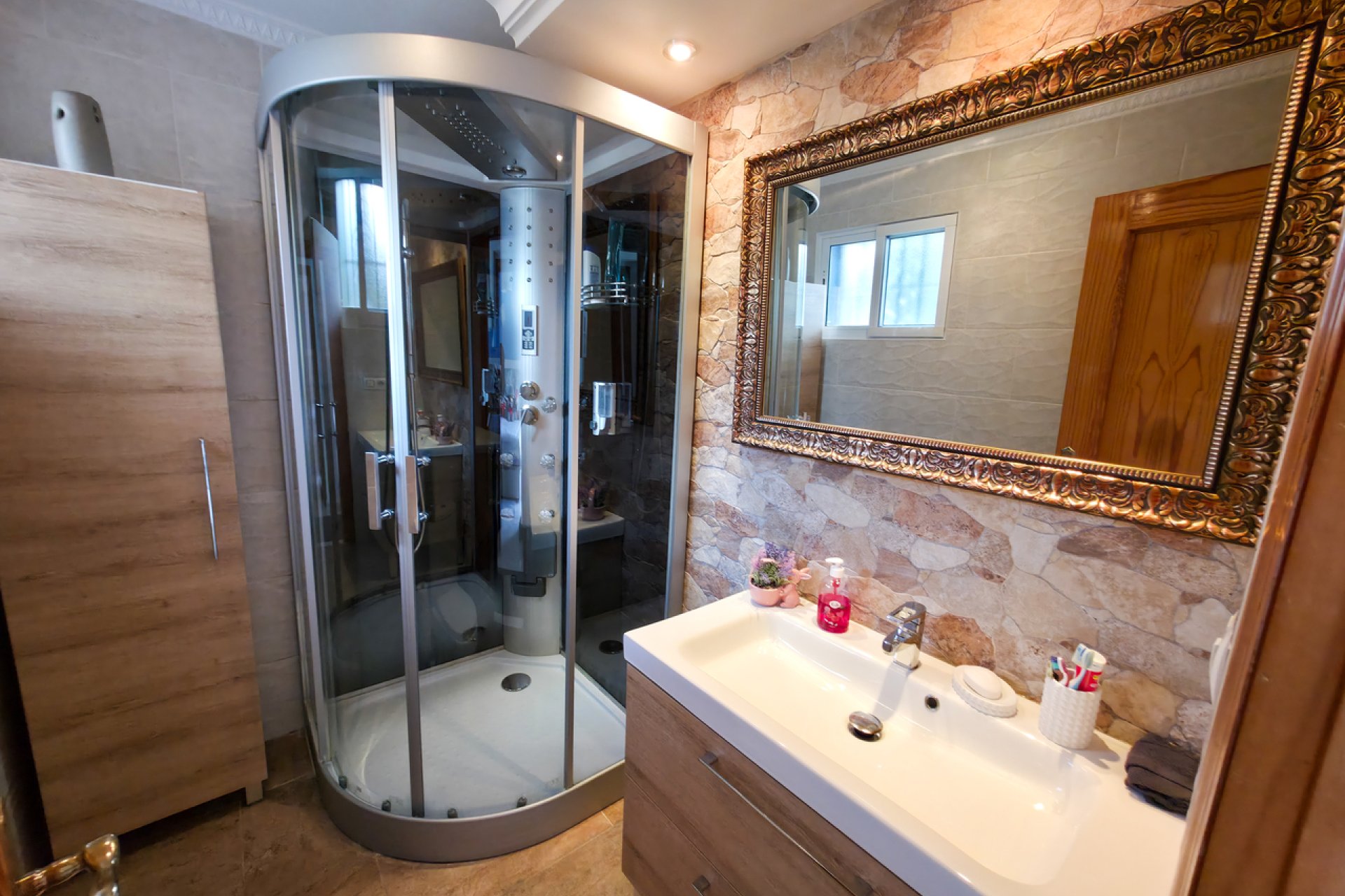 Revente - Villa -
Villamartin - Costa Blanca