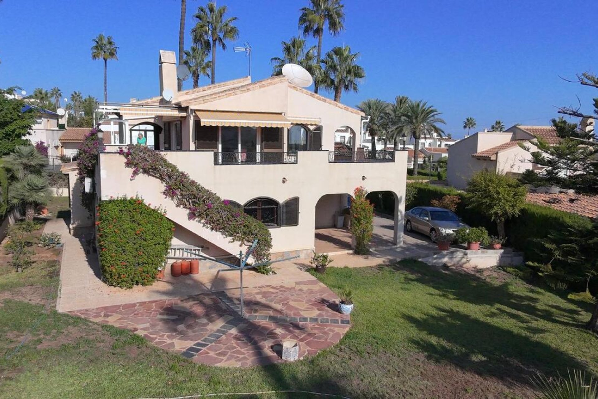 Revente - Villa -
Villamartin - Costa Blanca