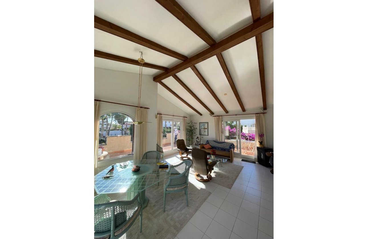 Revente - Villa -
Villamartin - Costa Blanca