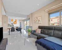 Revente - Villa -
Villamartin - Costa Blanca