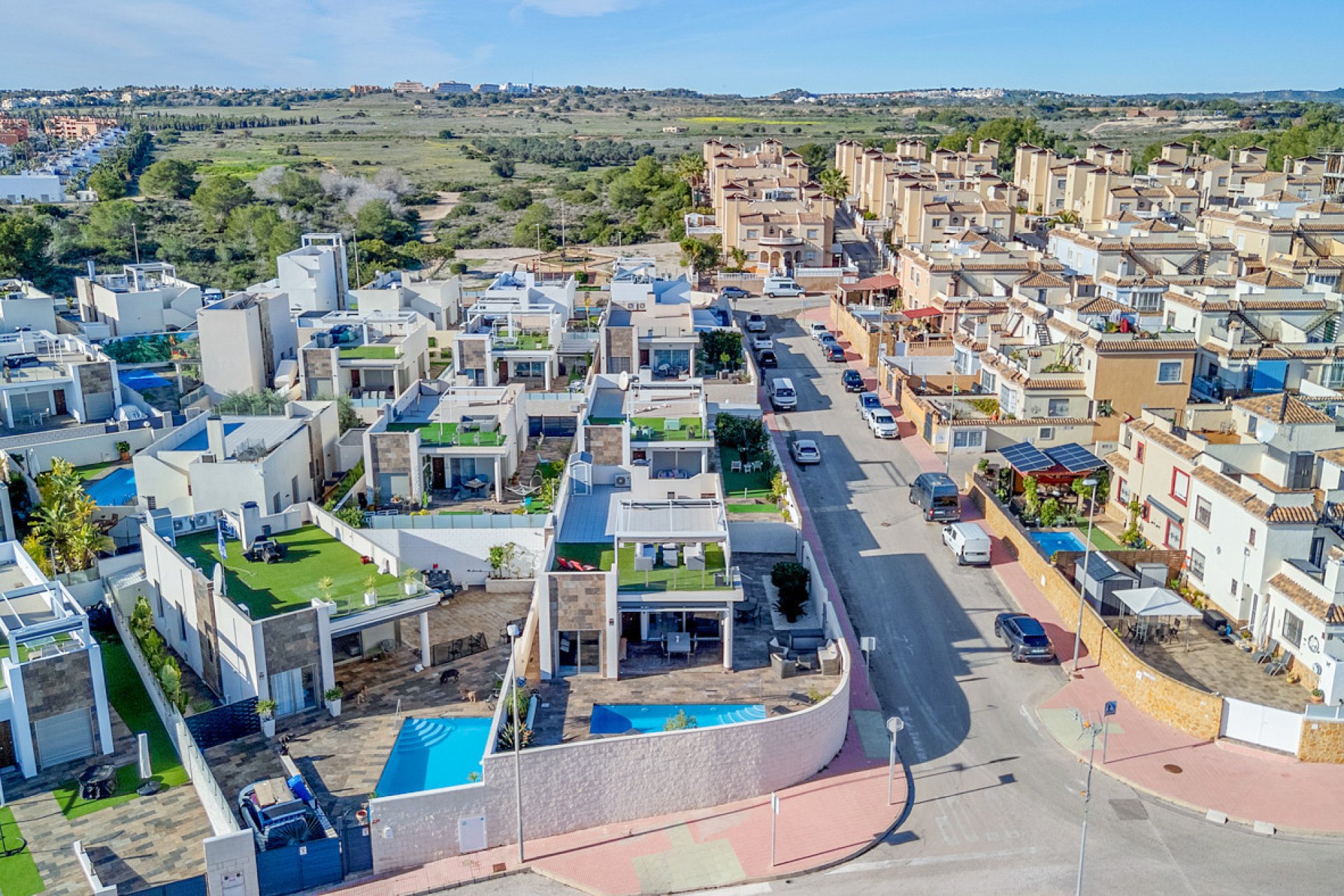 Revente - Villa -
Villamartin - Costa Blanca