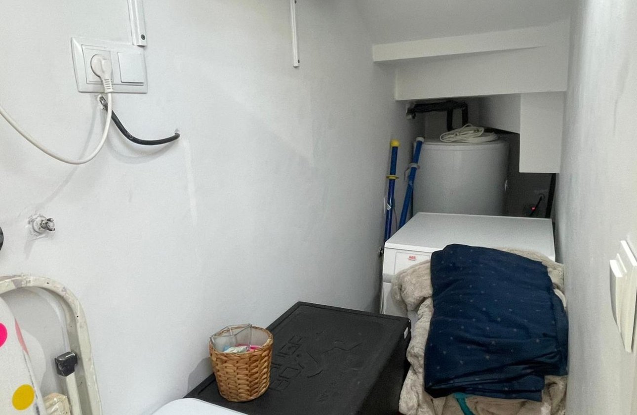 Revente - Villa -
Villamartin - Costa Blanca