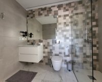 Revente - Villa -
Villamartin - Costa Blanca