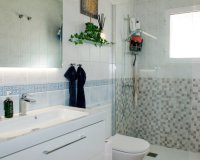 Revente - Villa -
Villamartin - Costa Blanca