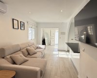 Revente - Villa -
Villamartin - Costa Blanca