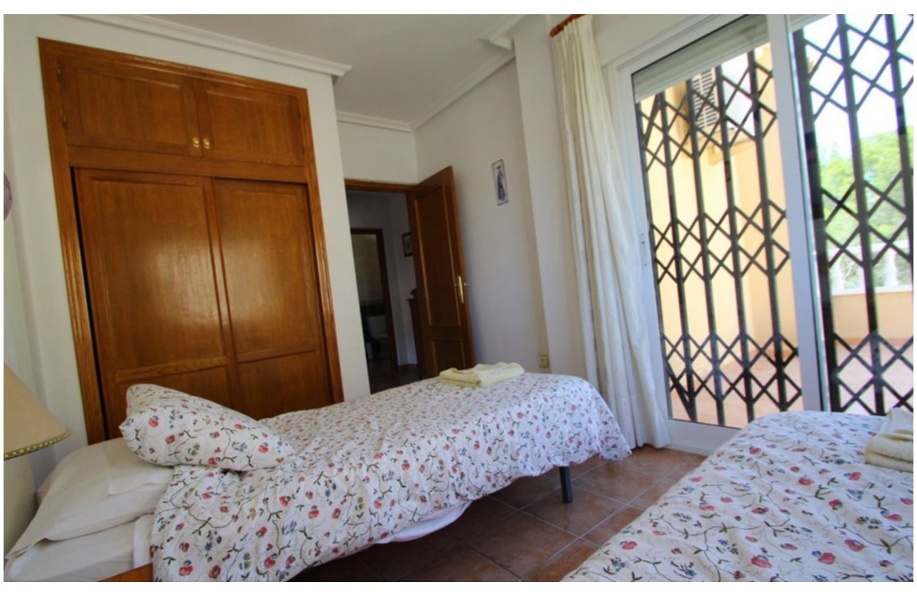 Revente - Villa -
Villamartin - Costa Blanca