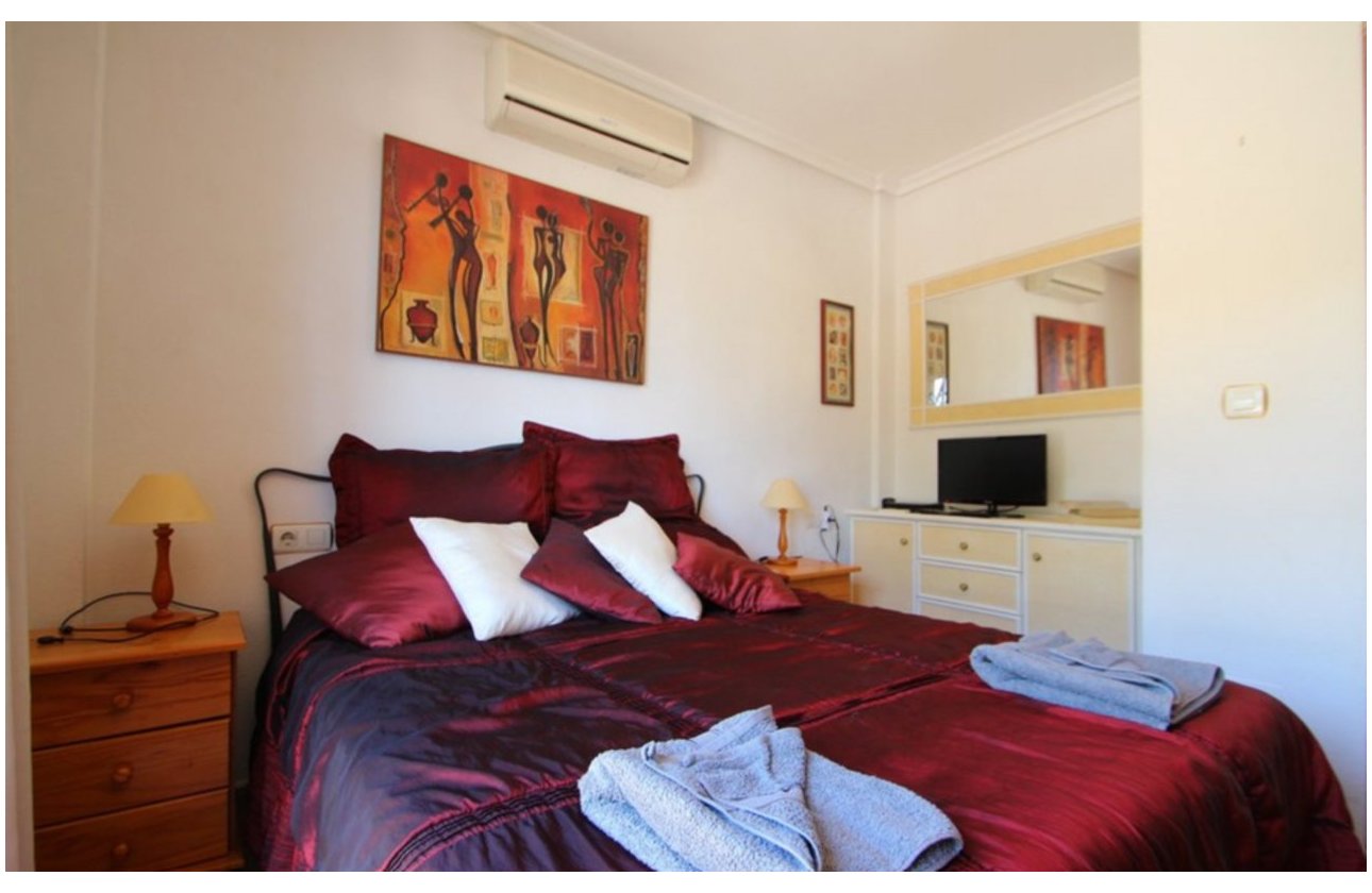 Revente - Villa -
Villamartin - Costa Blanca