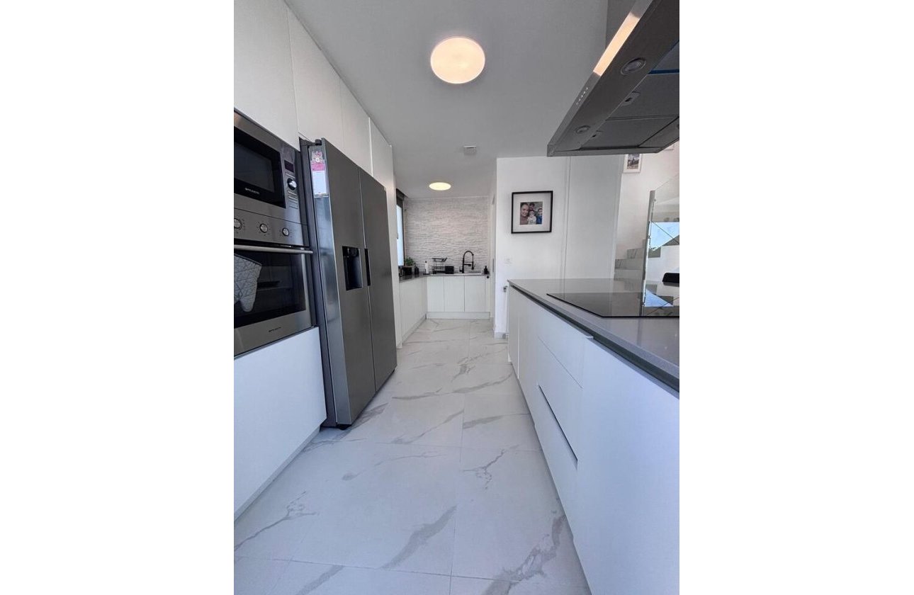 Revente - Villa -
Villamartin - Costa Blanca