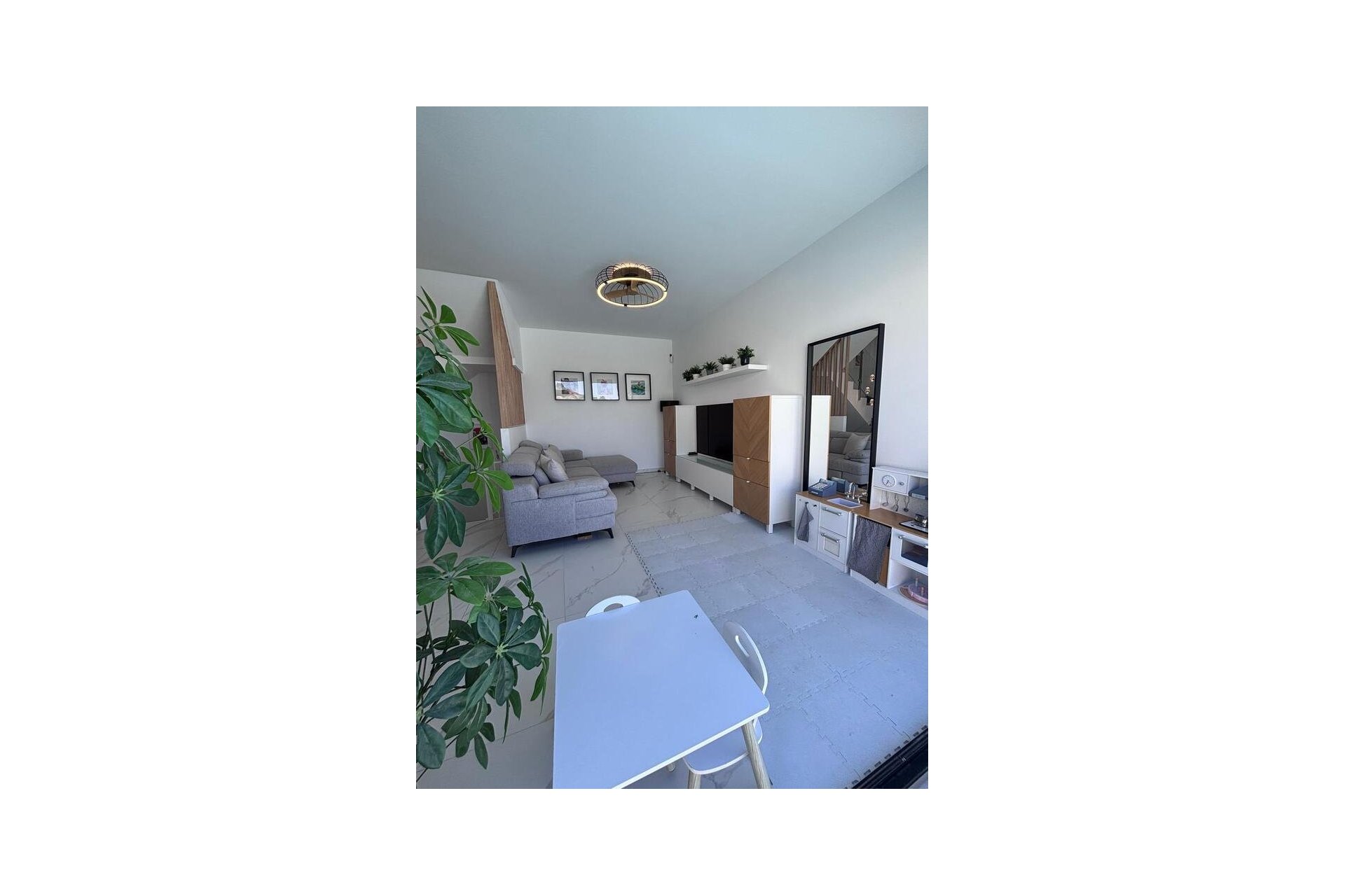 Revente - Villa -
Villamartin - Costa Blanca