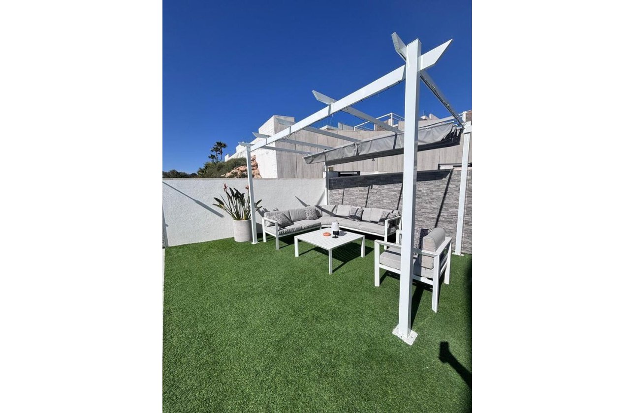 Revente - Villa -
Villamartin - Costa Blanca