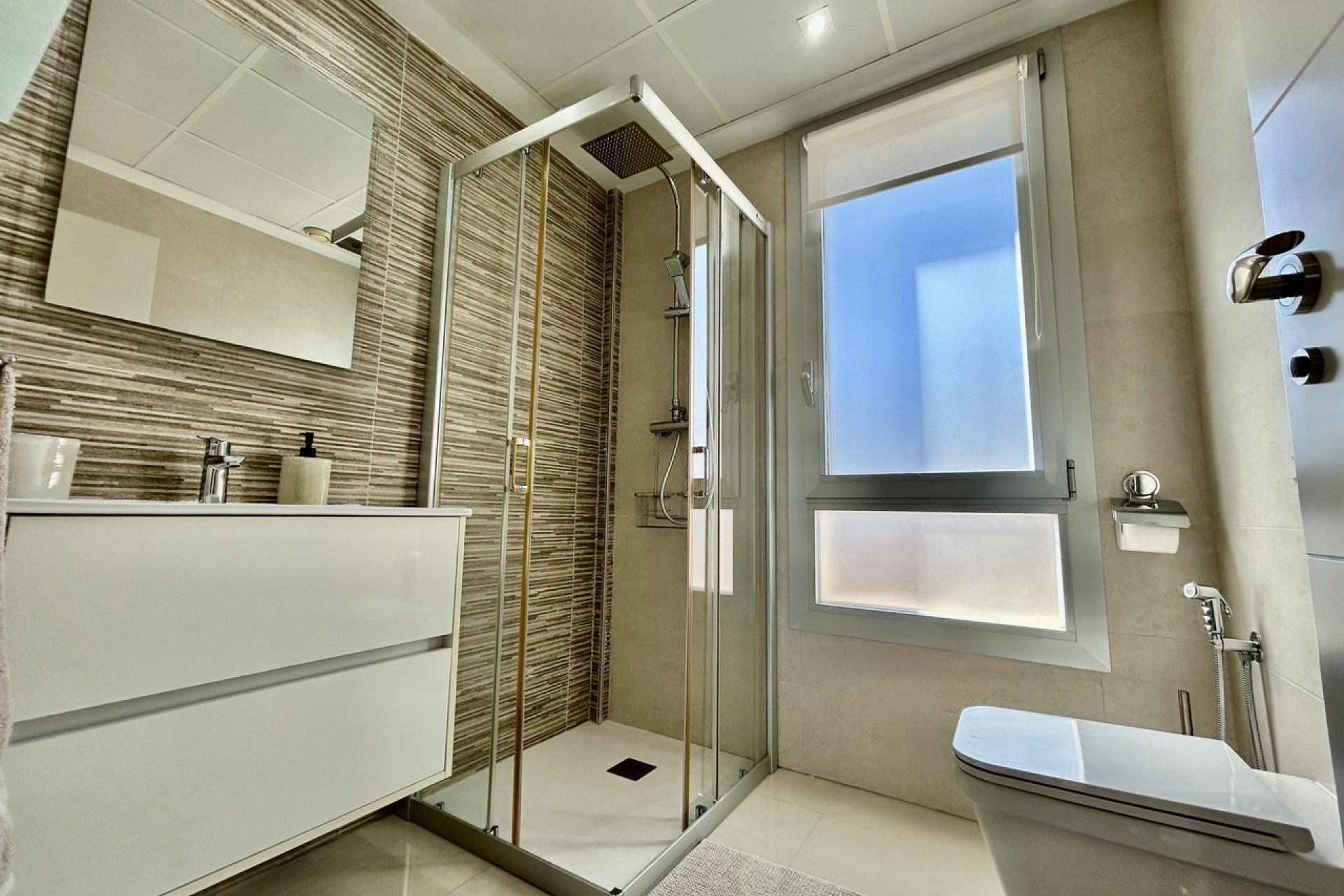 Revente - Villa -
Villamartin - Costa Blanca