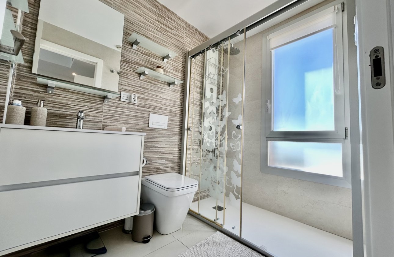 Revente - Villa -
Villamartin - Costa Blanca