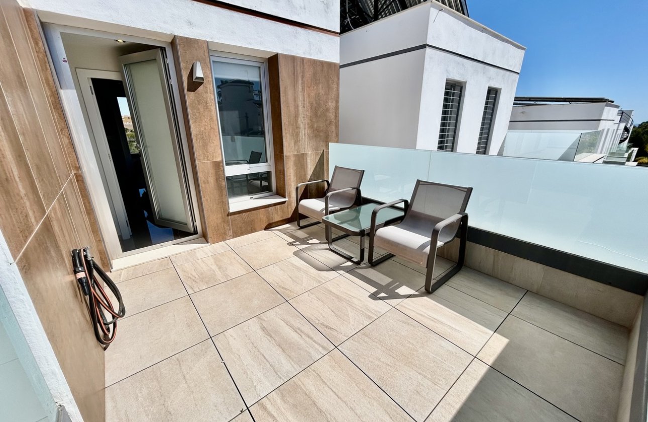 Revente - Villa -
Villamartin - Costa Blanca