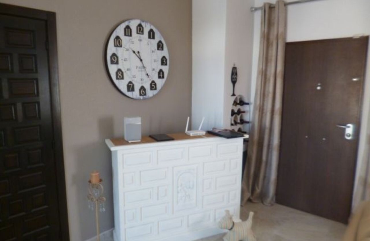 Revente - Villa -
Villamartin - Costa Blanca