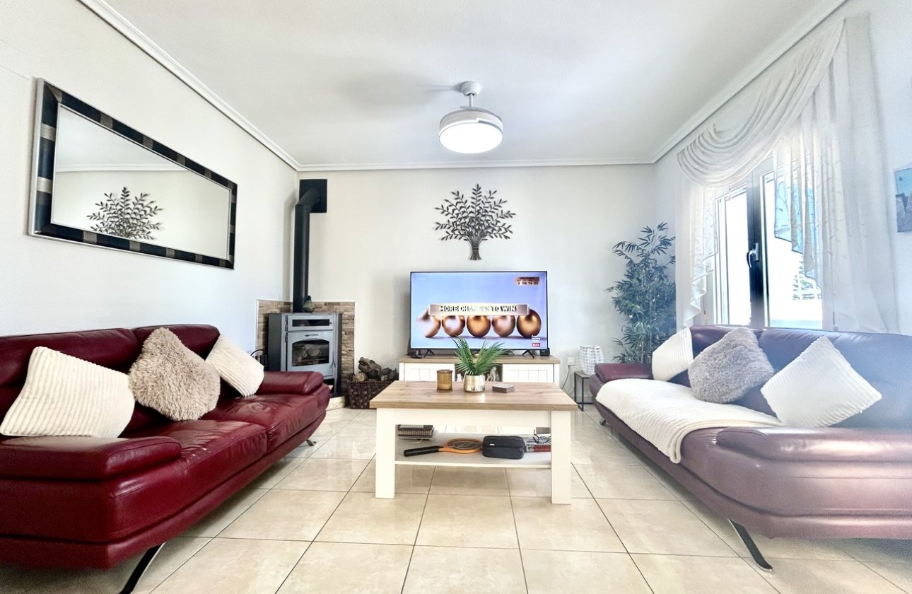 Revente - Villa -
Villamartin - Costa Blanca