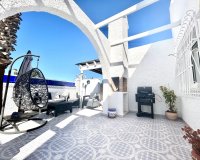 Revente - Villa -
Villamartin - Costa Blanca