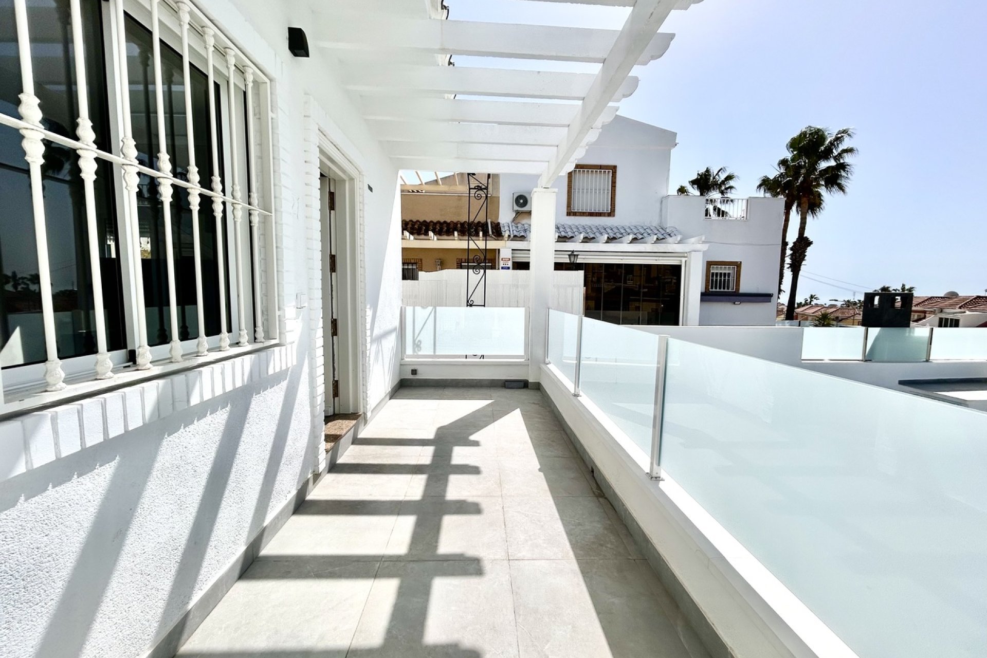 Revente - Villa -
Villamartin - Costa Blanca