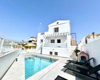 Revente - Villa -
Villamartin - Costa Blanca