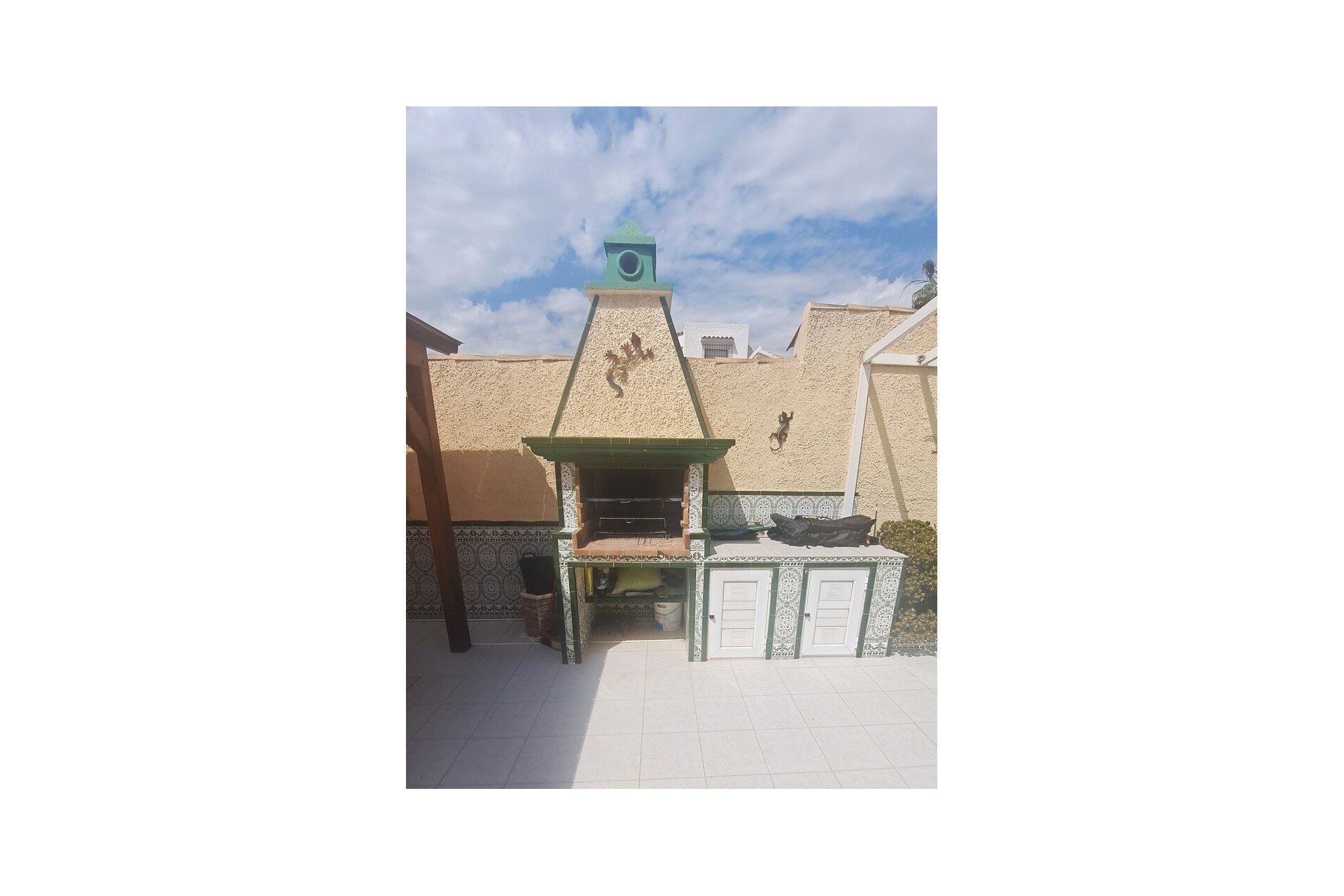 Revente - Villa -
Villamartin - Costa Blanca