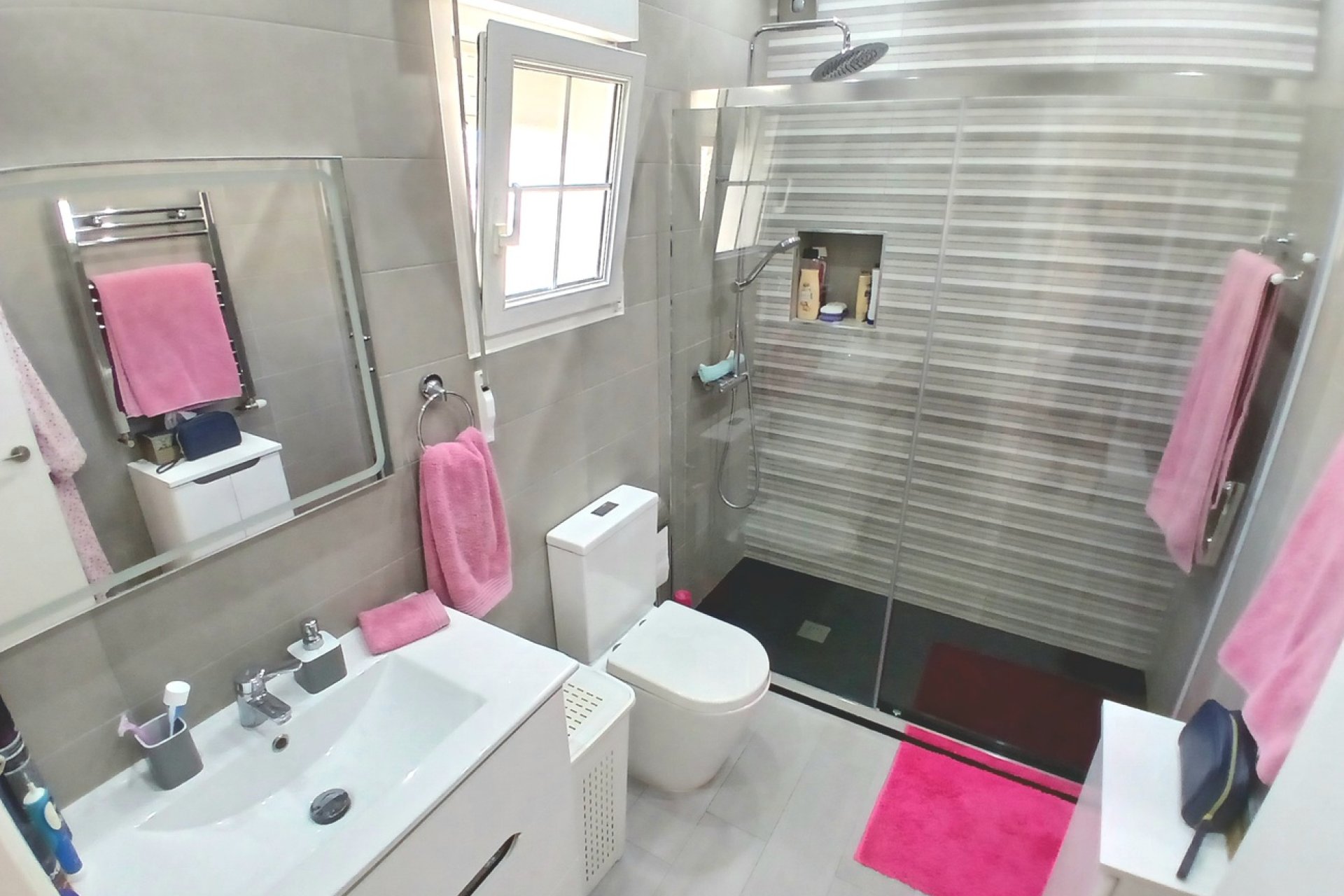 Revente - Villa -
Villamartin - Costa Blanca