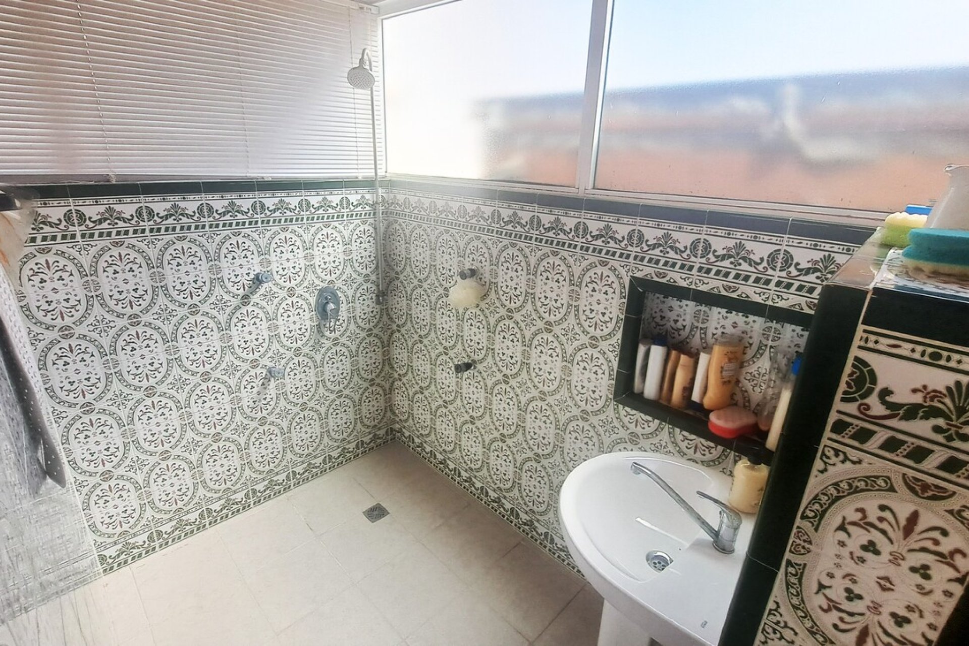 Revente - Villa -
Villamartin - Costa Blanca