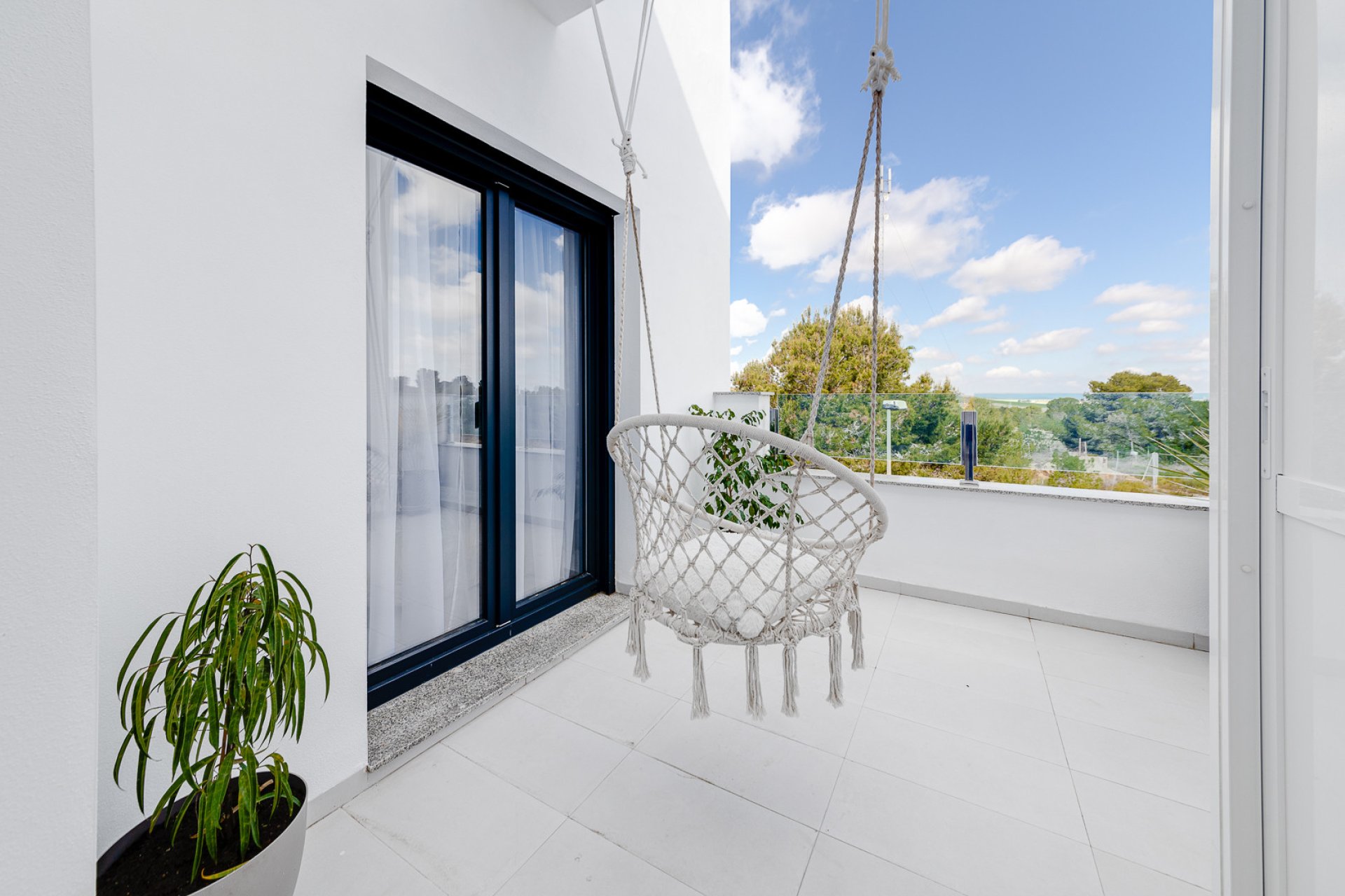 Revente - Villa -
Villamartin - Costa Blanca