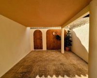 Revente - Villa -
Villamartin - Costa Blanca