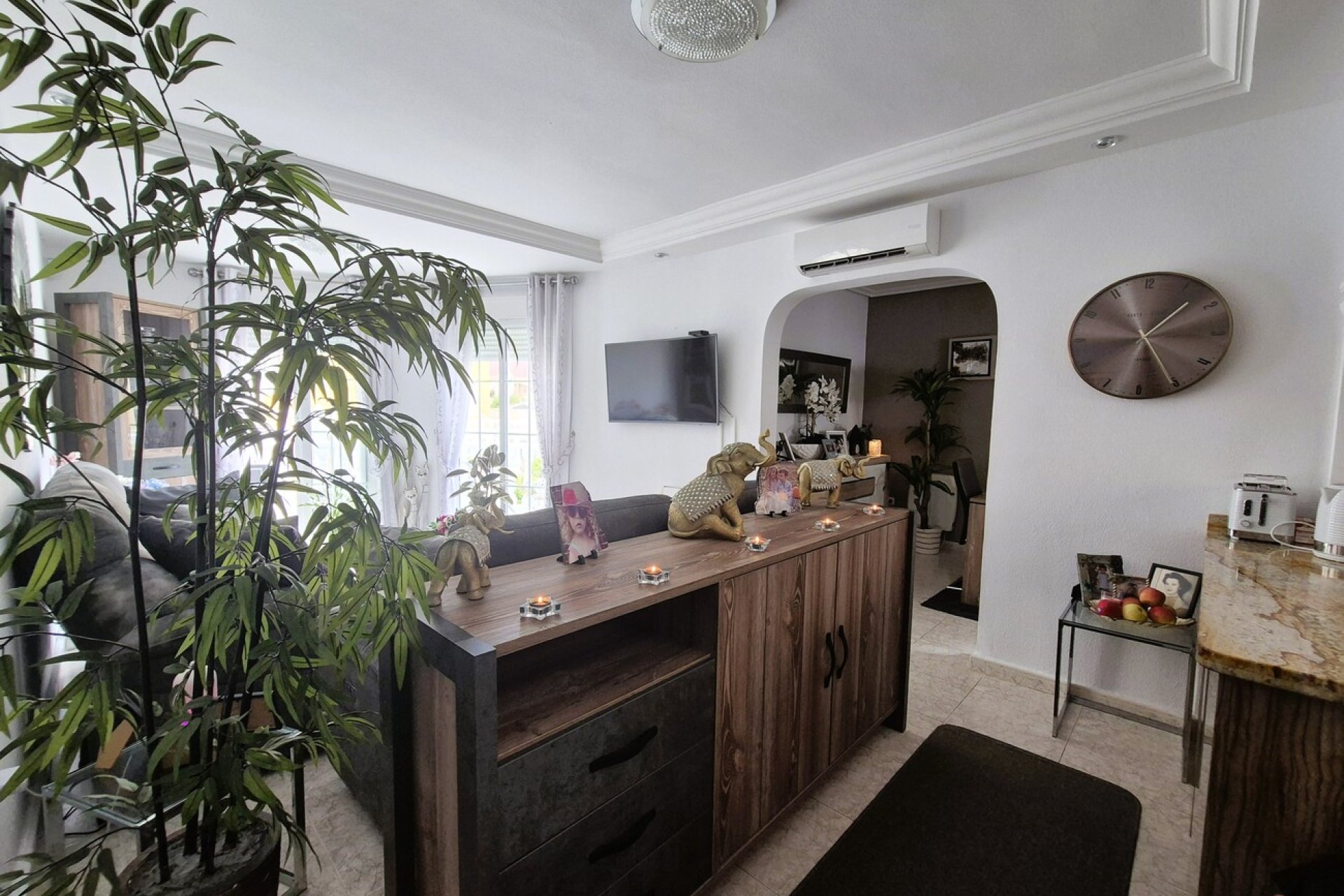 Revente - Villa -
Villamartin - Costa Blanca