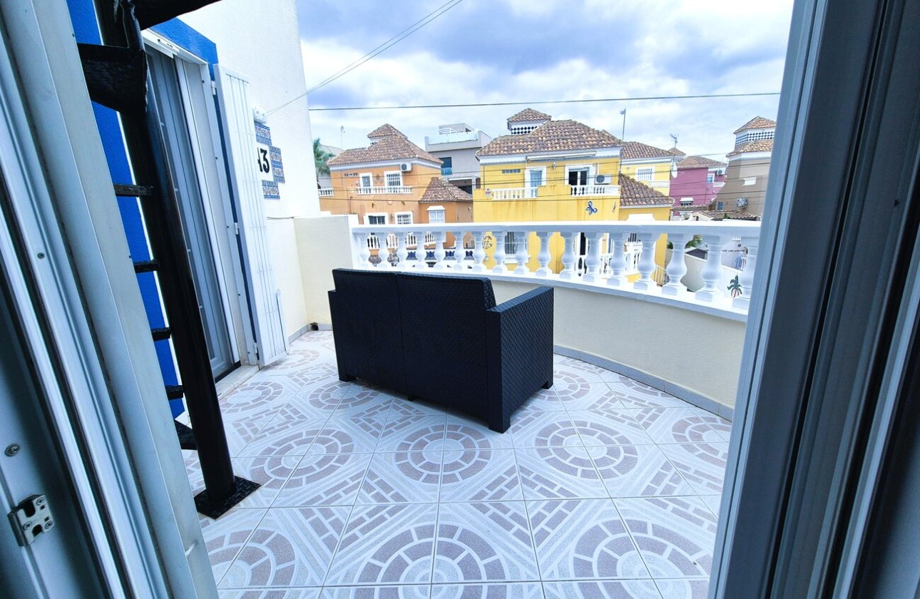 Revente - Villa -
Villamartin - Costa Blanca