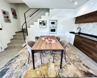 Revente - Villa -
Villamartin - Costa Blanca