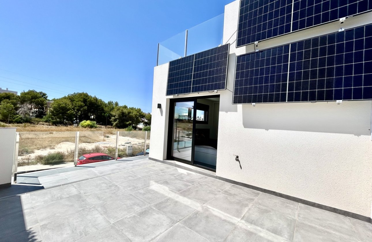 Revente - Villa -
Villamartin - Costa Blanca