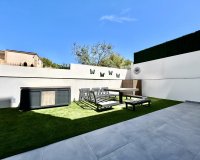 Revente - Villa -
Villamartin - Costa Blanca