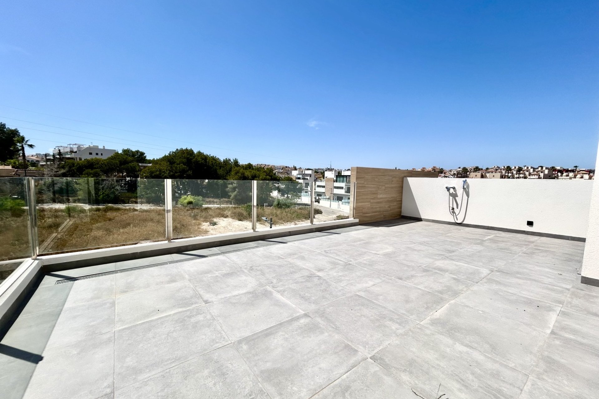Revente - Villa -
Villamartin - Costa Blanca