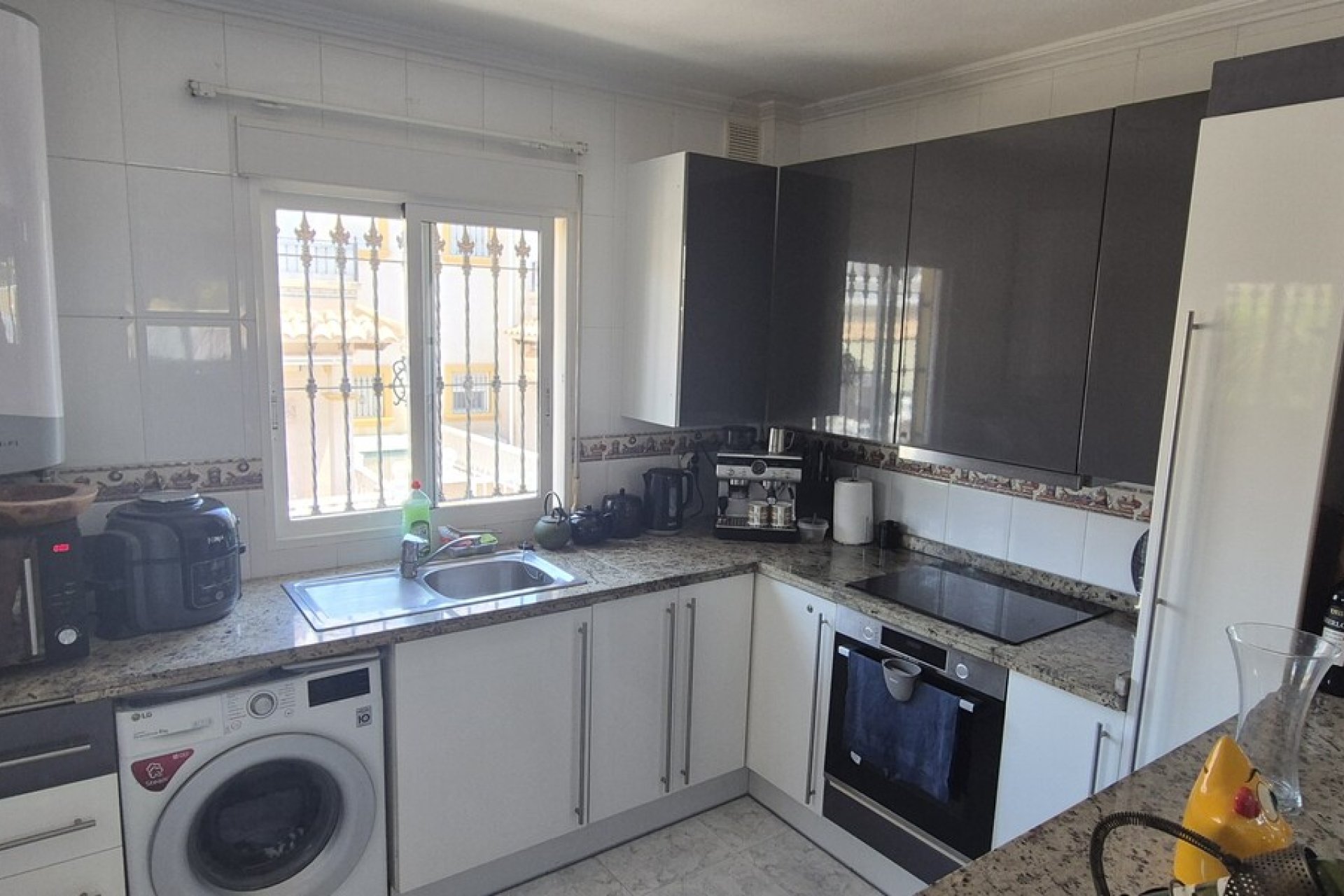 Revente - Villa -
Villamartin - Costa Blanca