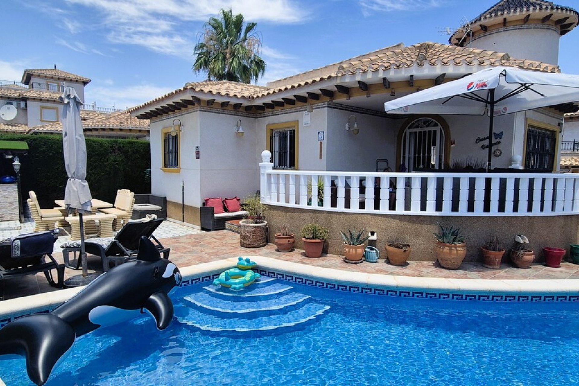 Revente - Villa -
Villamartin - Costa Blanca