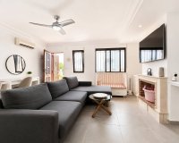 Revente - Villa -
Villamartin - Costa Blanca