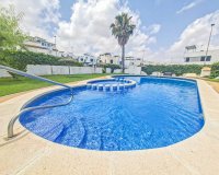 Revente - Villa -
Villamartin - Costa Blanca
