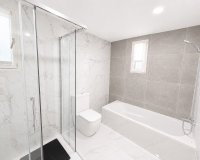 Revente - Villa -
Villamartin - Costa Blanca