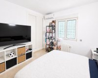 Revente - Villa -
Villamartin - Costa Blanca