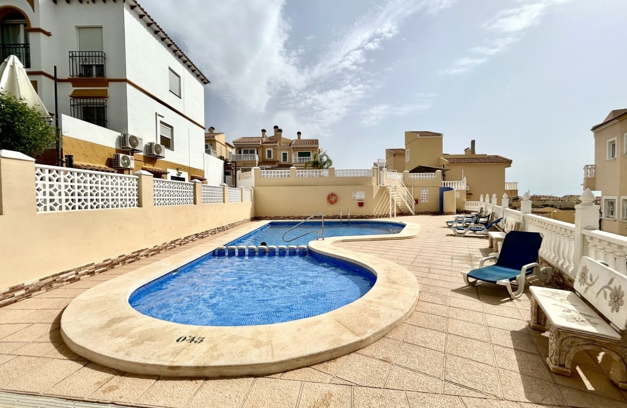 Revente - Villa -
Villamartin - Costa Blanca