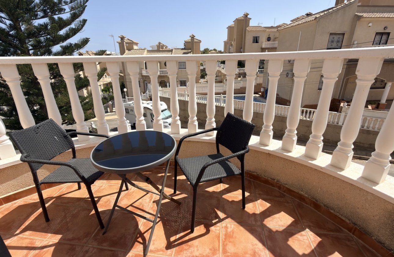 Revente - Villa -
Villamartin - Costa Blanca
