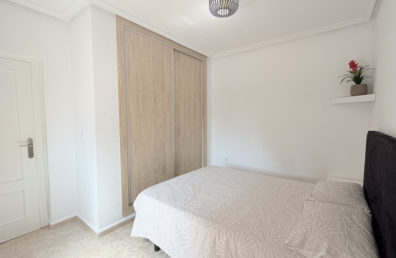 Revente - Villa -
Villamartin - Costa Blanca