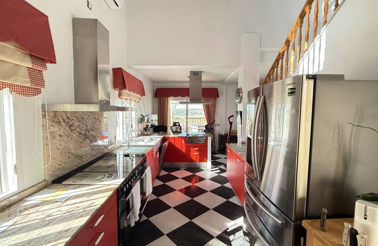 Revente - Villa -
Villamartin - Costa Blanca