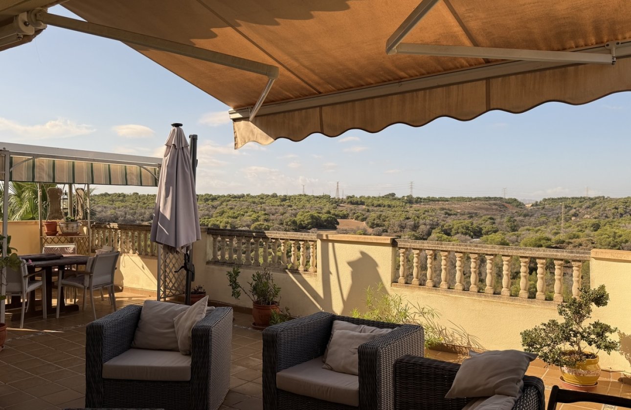 Revente - Villa -
Villamartin - Costa Blanca
